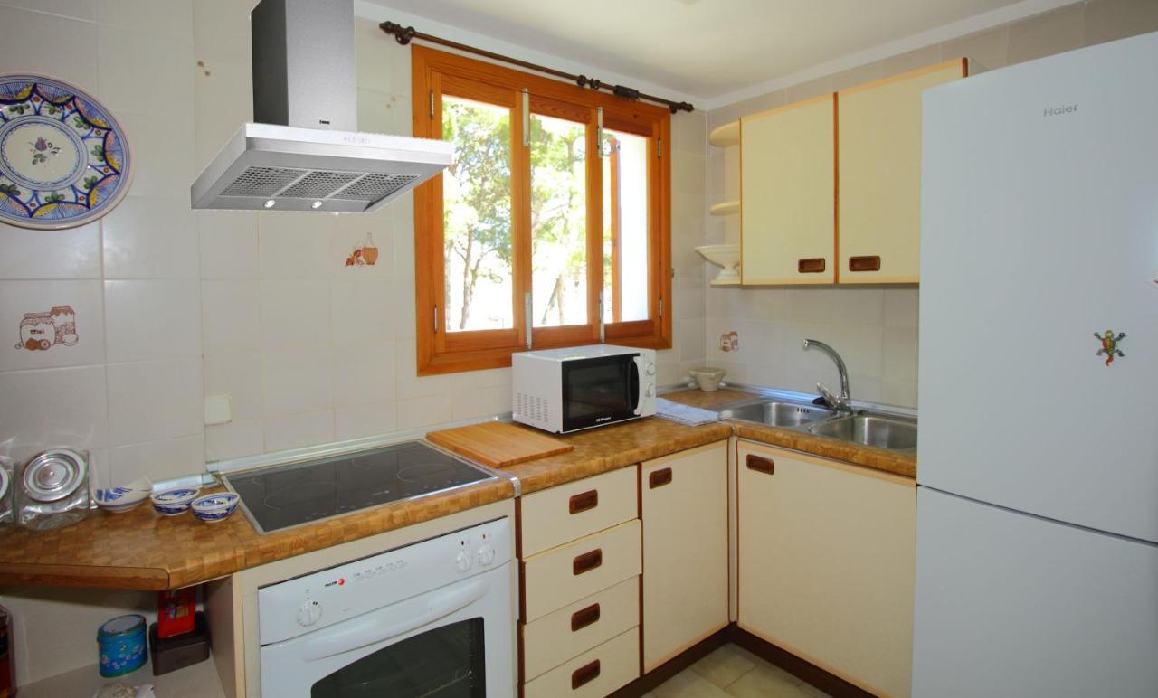 Family Seafront Apt Fantastic Seaview Pollenca Ngoại thất bức ảnh